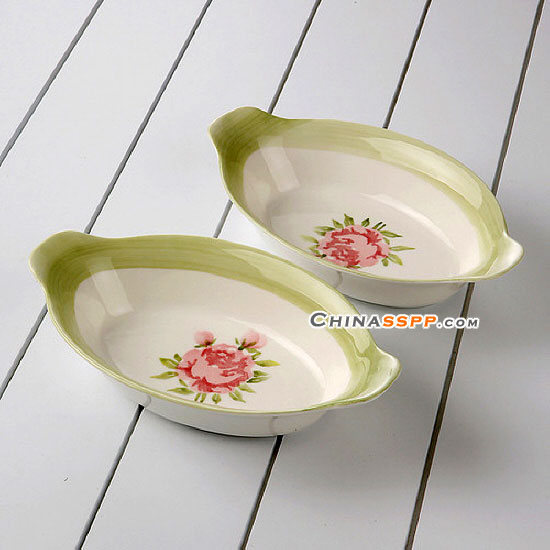質(zhì)樸精美餐具平淡顯個性