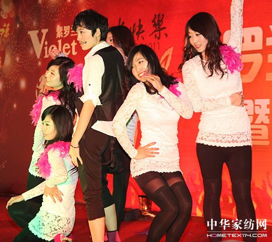 _m2011(ji)(lin)g(hu)A