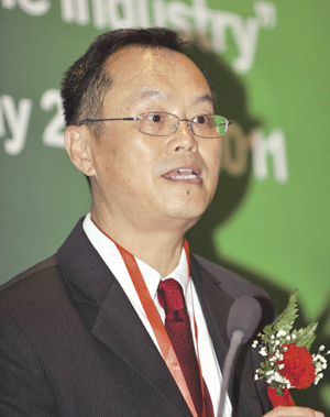 李翼：占領(lǐng)紡織服裝產(chǎn)業(yè)制高點(diǎn)