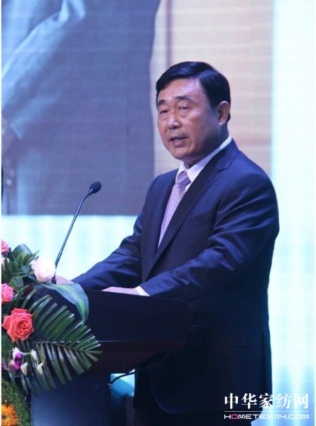 孚日家紡董事長孫日貴先生致辭 孚日家紡啟動電商平臺加緊布局國內(nèi)市場