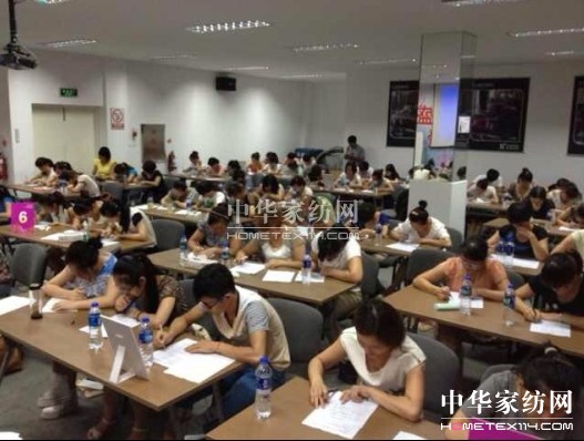 凱盛2013秋冬新品培訓(xùn)會(huì)助益加盟商