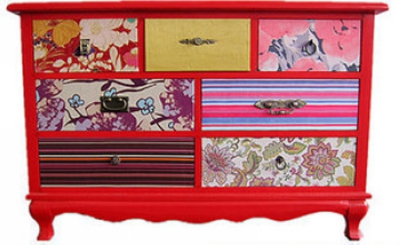 風格獨特刺繡家居陳設(shè)