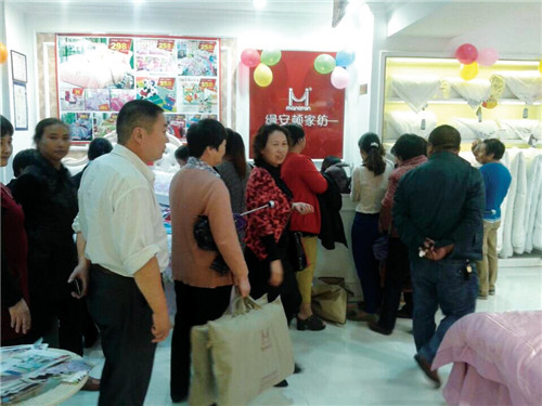 縵安頓淮安店老店新開，引發(fā)集體搶購潮