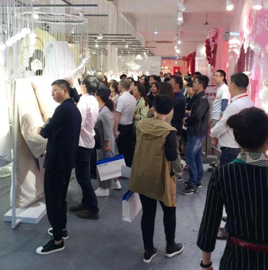 艾萊依家紡2017秋冬新品發(fā)布會圓滿落幕